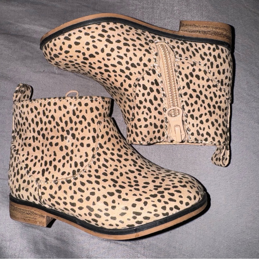 Cat & Jack Toddler Leopard Print Boots Size 6